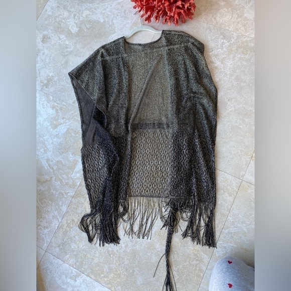 NWOT Victoria's Secret Black and Gold Knit Coverup with tie and fringed hem - XS - Picture 9 of 14